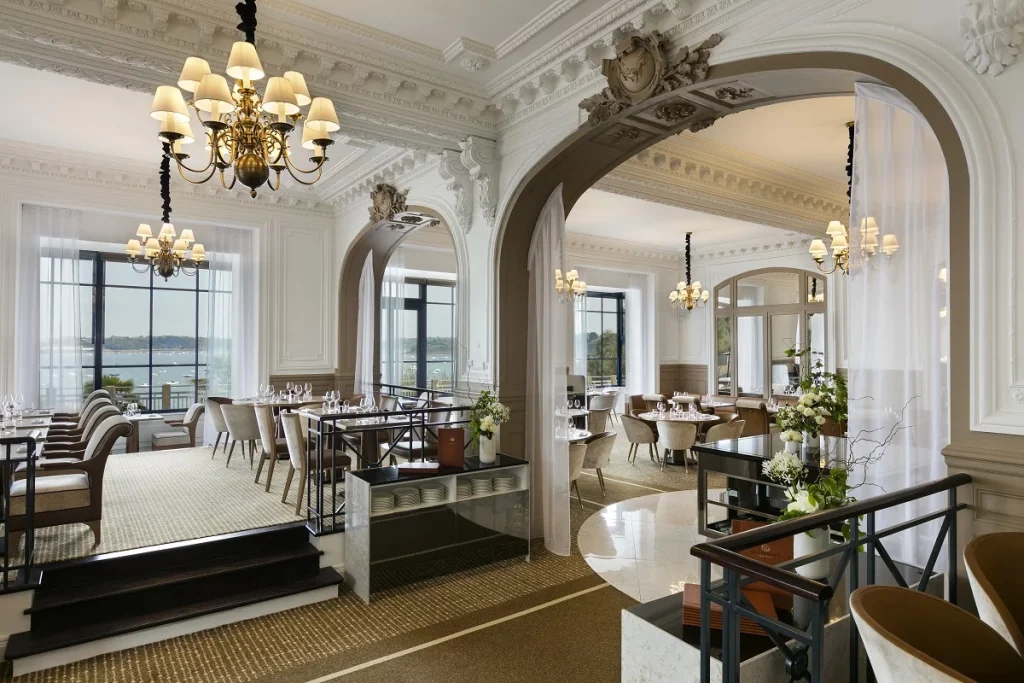 Grand Hotel Barriere Dinard Salle De Restaurant Le George V