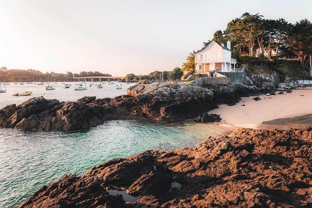 Plage Du Rocher Lancieux