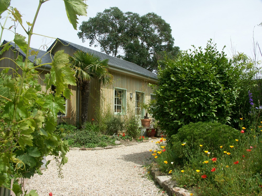 Location de vacances à Saint-Lunaire : la Pensée. Hébergement sur la Côte d'Émeraude.