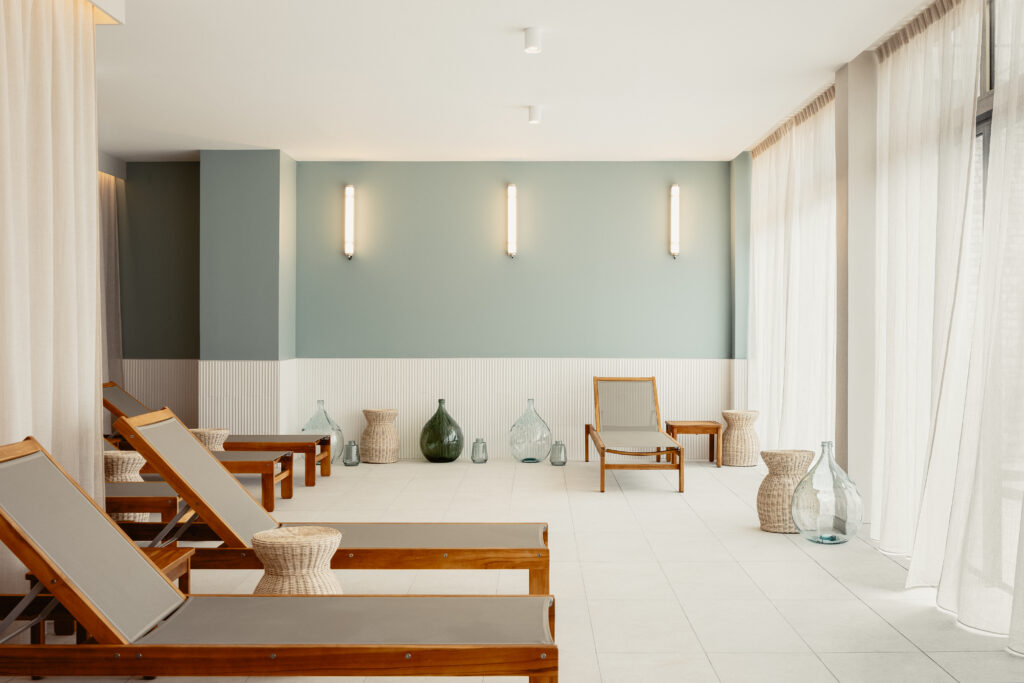 Institut Salle De Repos@adrienozouf emeria.
Réservez votre séjour romantique en Bretagne pour la Saint-Valentin ! Offrez vous un moment de détente.